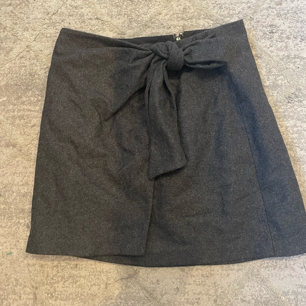 Aritzia Wilfred Wool and Cashmere Skirt Size 4